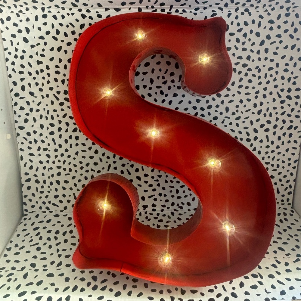 Large red metal cordless, hanging marquee light in letter S